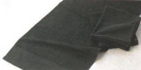 黒タオル　髪を染める際に使えます